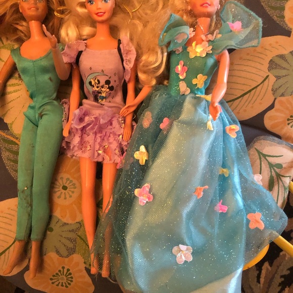 Barbie 4 Old Barbie Or Friends Lot Catch The Barbie Craze Fun For All - Picture 2 of 6